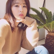소녀시대 유리 - 어반디케이/보그 (자동재생/소리주의) + 2p