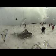 Etna 화산 폭발을 겪는 BBC 취재팀