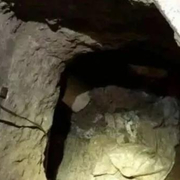 멕시코 두 가정집 잇는 밀회의 땅굴 