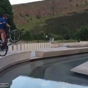 멋진 자전거 점프