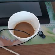 커피향 나는 이어폰